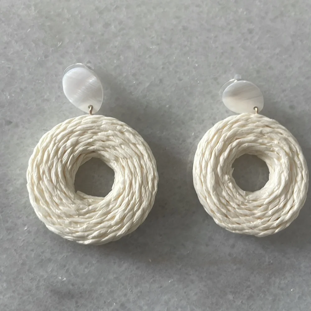 A new day Ratton earrings Cream circle stud nickel free fashion jewelry new OS